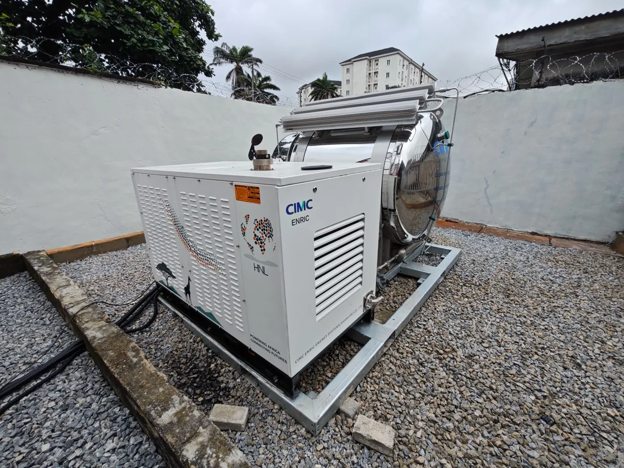 AM20 LNG power package positioned at the telecom project site for initial testing and deployment